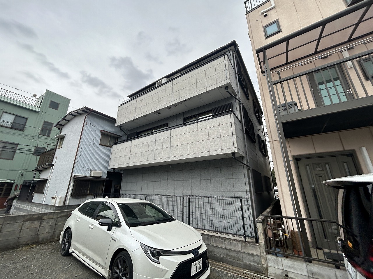 横浜市瀬谷区　木造事務所の外壁改修工事　外装編　