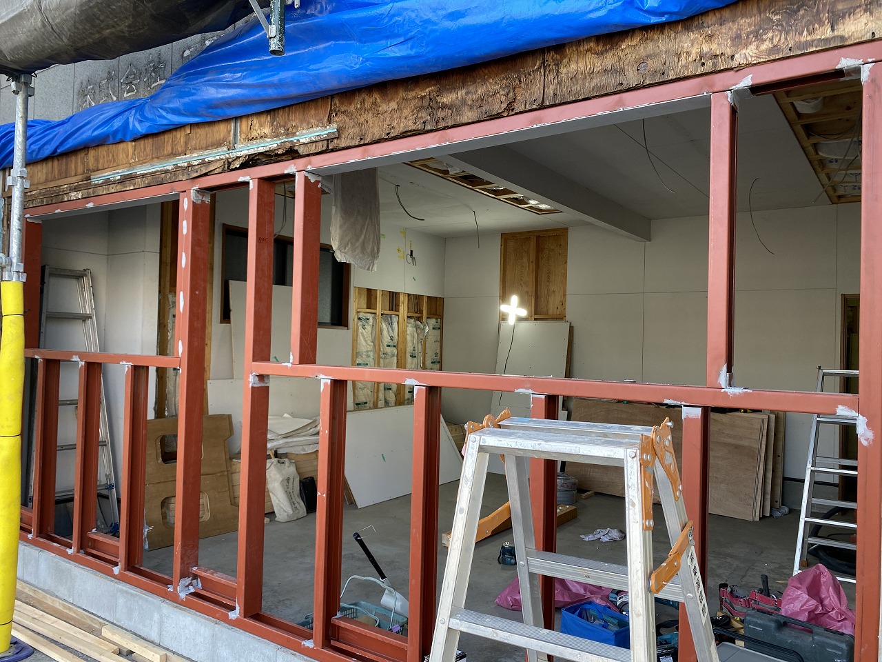 横浜市瀬谷区　木造事務所の外壁改修工事　外装編　