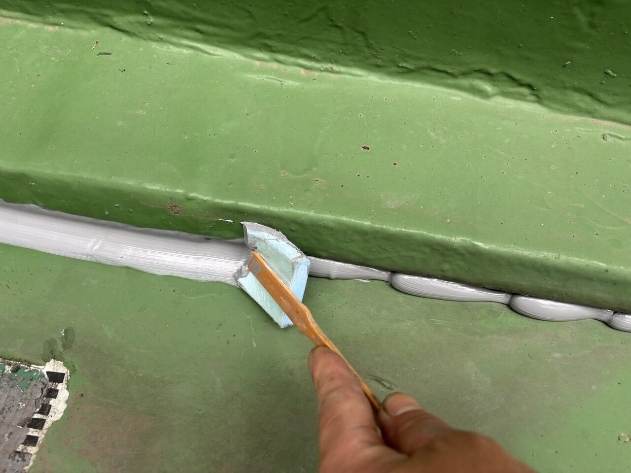 横浜市港北区工場ビル　雨漏り補修工事　屋上ウレタン防水工事編