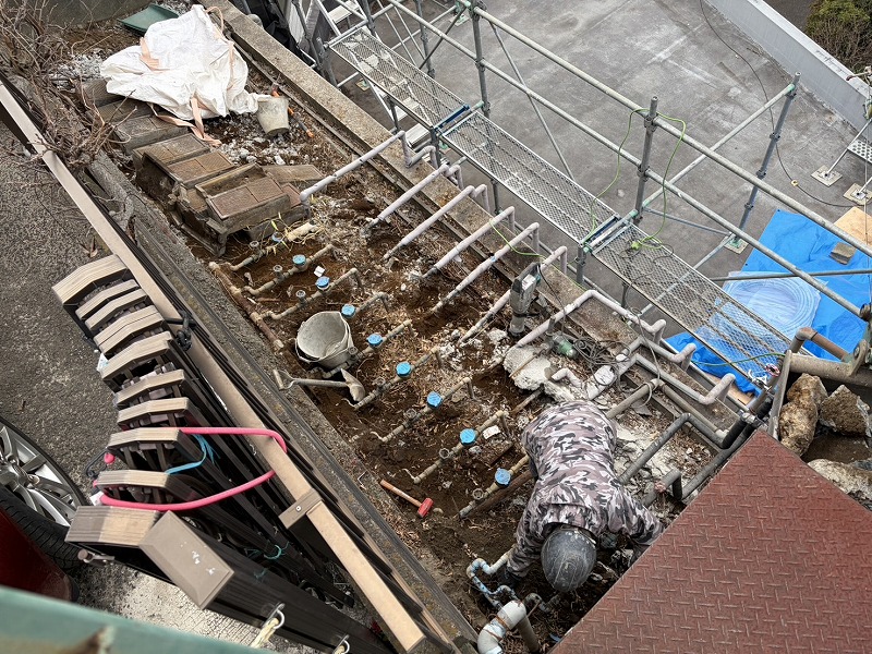 崖地に立つマンションの隣地埋め戻し部分の沈下改修外構工事　神奈川区